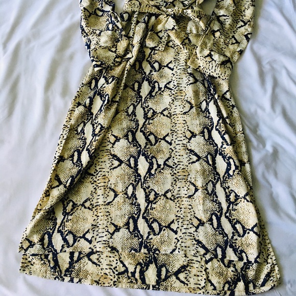 LADY DRESS - Picture 2 of 2